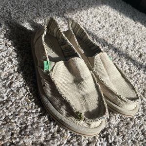sanuk Donna hemp sidewalk surfer